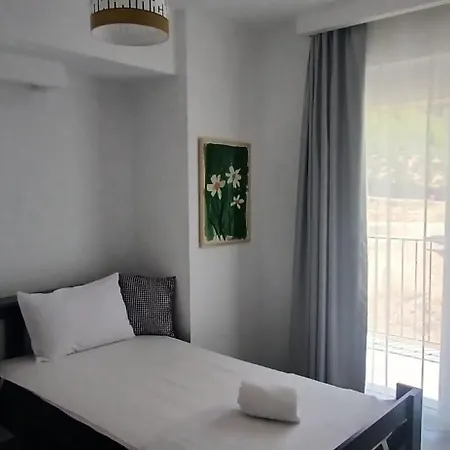 Belce & Bloom - Uezuemlue 别墅 费特希耶