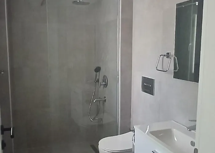 Vila Belce & Bloom - Uezuemlue *