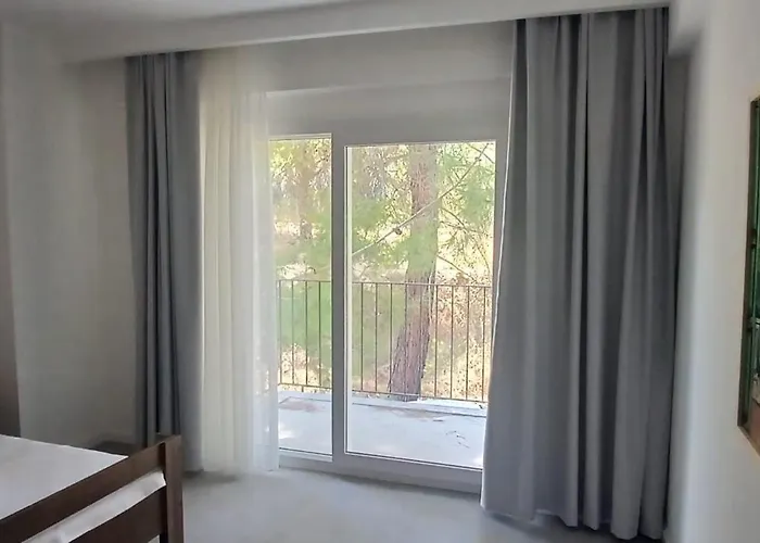 Belce & Bloom - Uezuemlue *