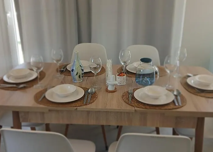 Belce & Bloom - Uezuemlue Vila